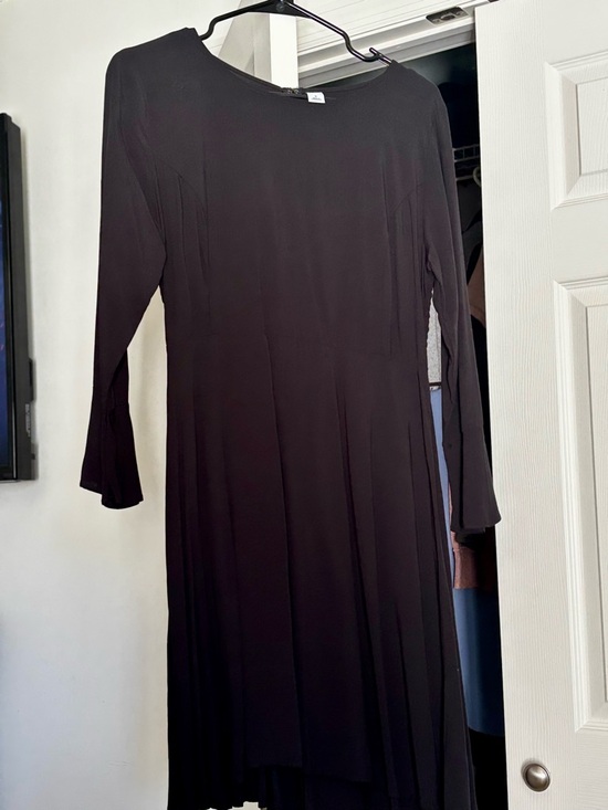 Old Navy Dresses & Skirts - 🎉BOGO 1/2 🎉 Old Navy Black Midi Dress